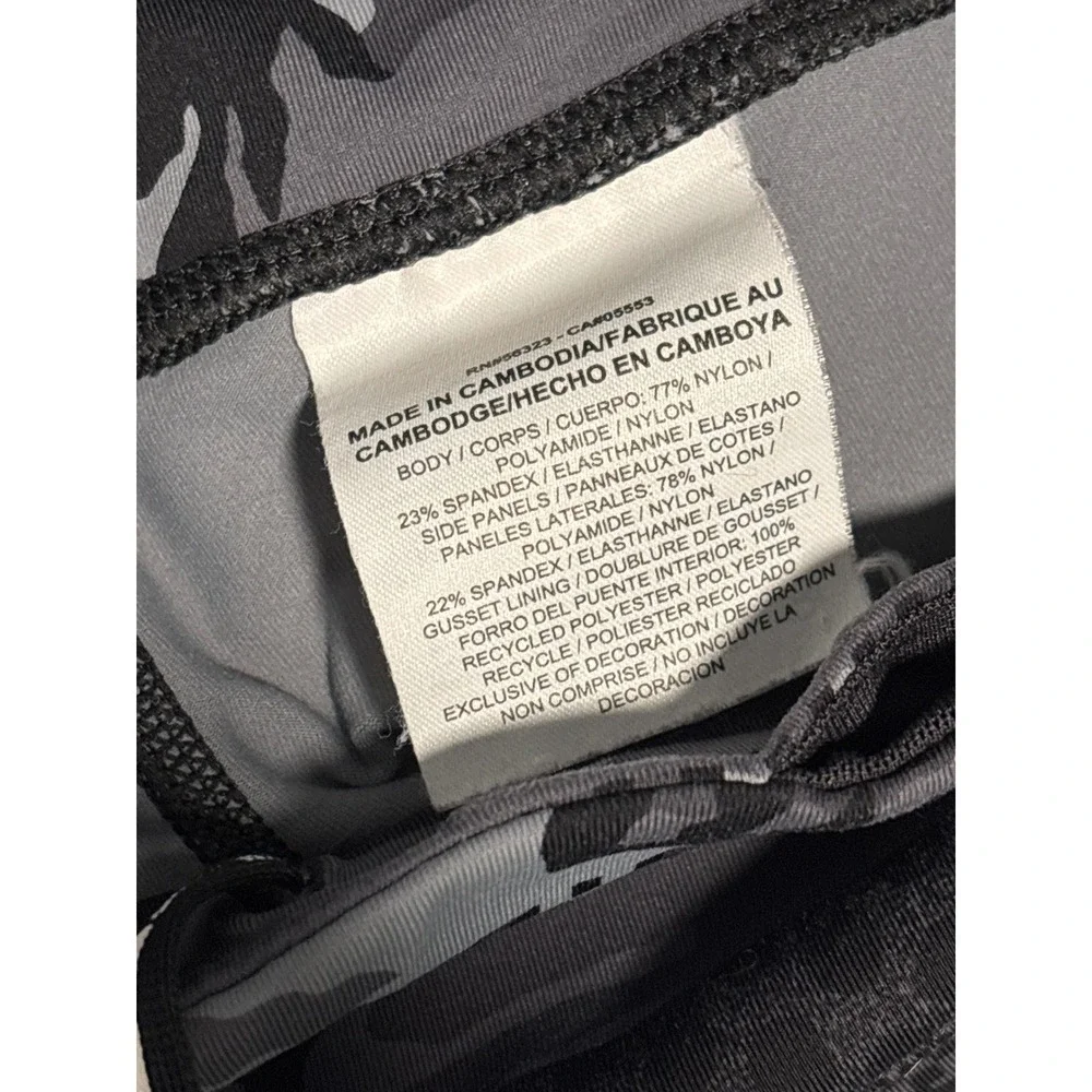 Nike Running Dri-FIT Camo Full Length Striped Leggings‎ Black Gray Zipper Pocket